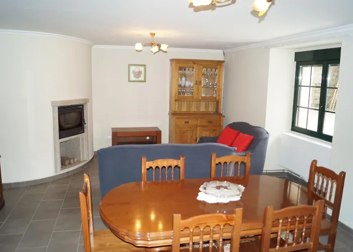 Semesterbostad Casa Marisa Teo